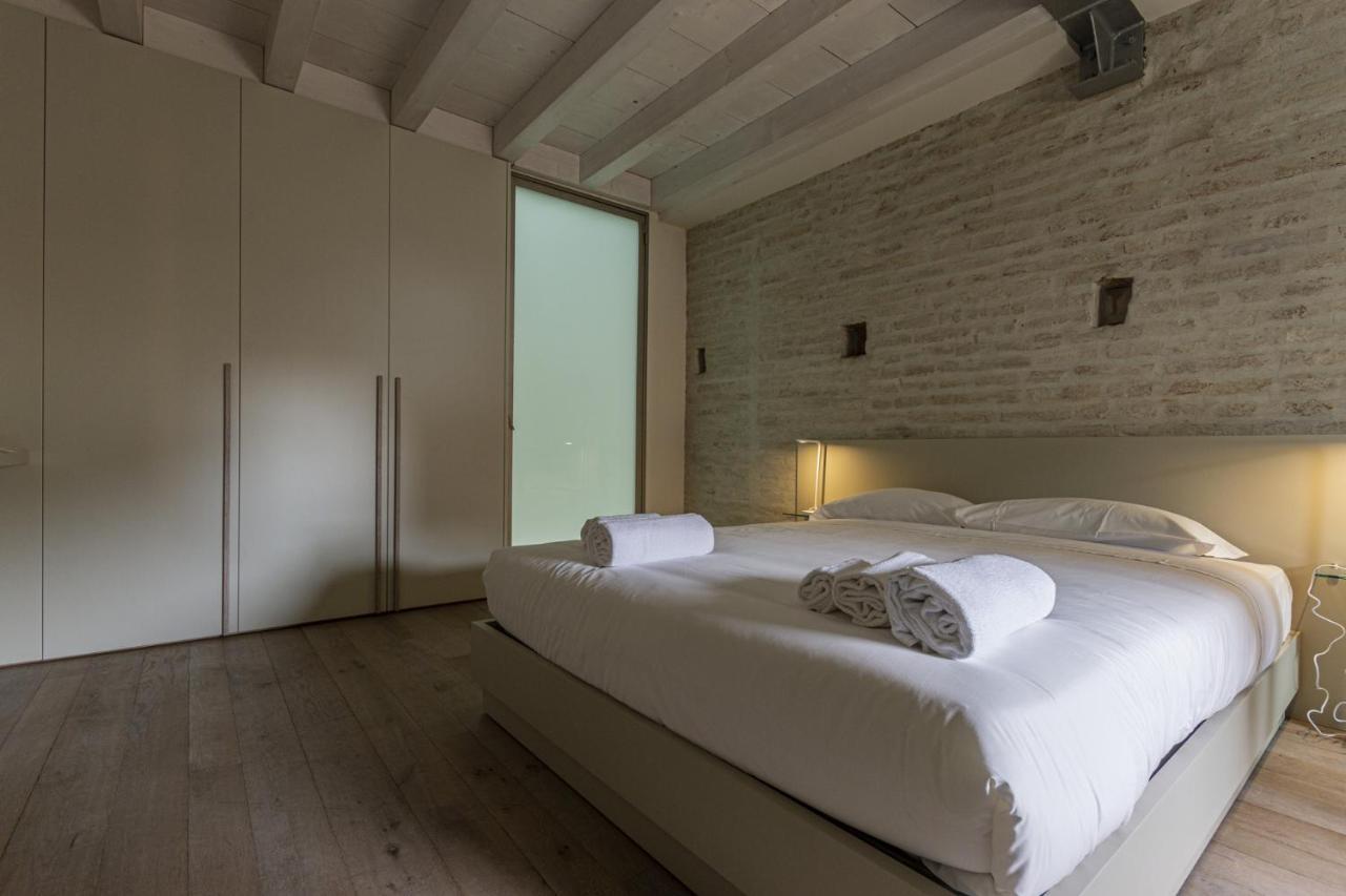 Suite Corallo - Smart Holiday Mantova Exteriör bild